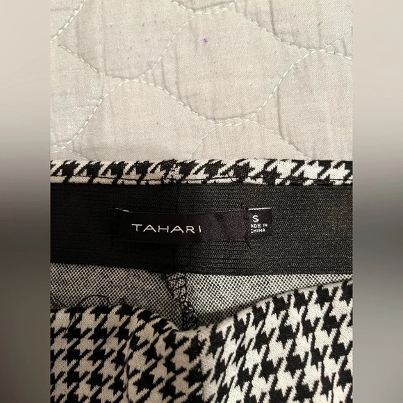 TAHARI~HOUNDSTOOTH~LEGGINGS~SMALL - Picture 6 of 6